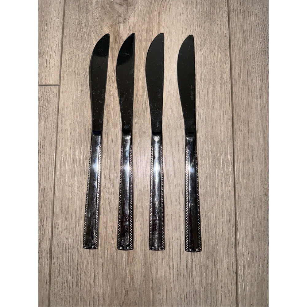 4 PCs Oneida Savory Modern Solid Knife Stainless